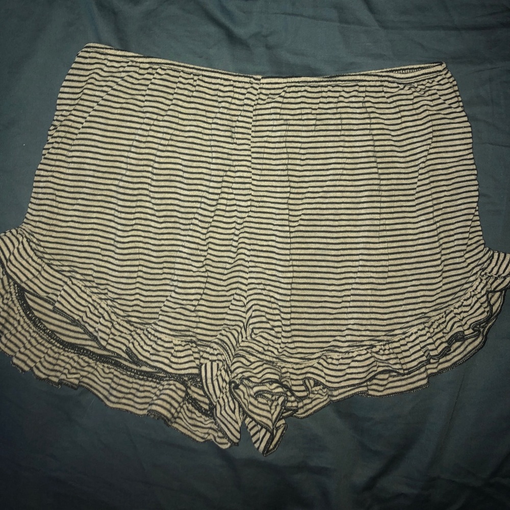 Brandy Melville shorts